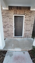 223 Pennsylvania Ave, Unit 302 in Princeton, TX - Building Photo - Building Photo