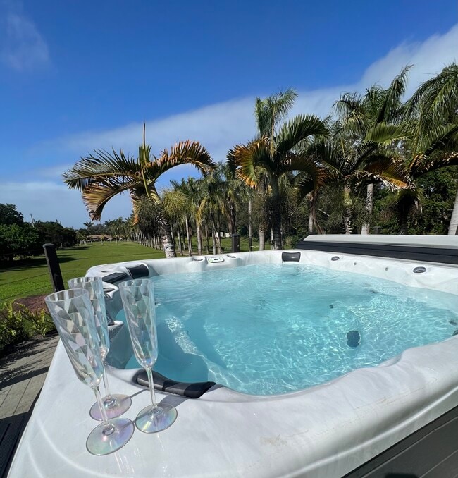 property at 714-714 Kanalani Pl