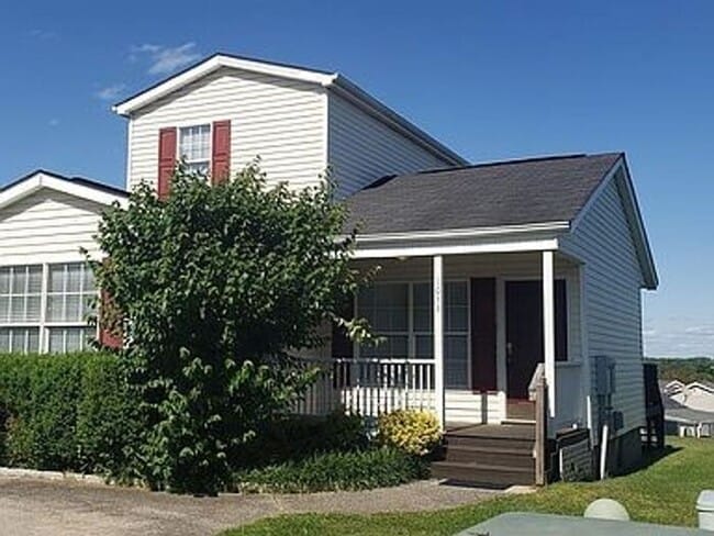 property at 1041 Brittany Park Dr