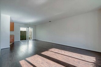 20363 Royal Ave in Hayward, CA - Building Photo - Building Photo