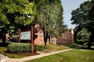 Duke Manor Apartments