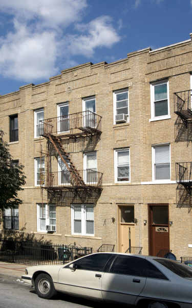 1677 76th St in Brooklyn, NY - Building Photo