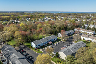 82 Cliffwood Ave in Cliffwood, NJ - Building Photo - Building Photo