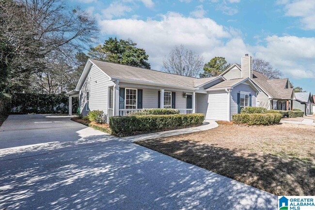 property at 196 Jasmine Dr