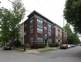 213-223 E 30th St in Kansas City, MO - Building Photo