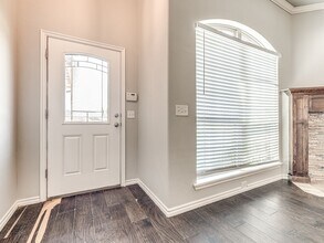 16204 Juliet Dr in Edmond, OK - Foto de edificio - Building Photo