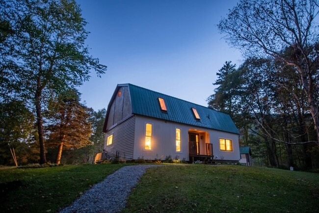 216 South End Rd in East Dorset, VT - Building Photo - Building Photo