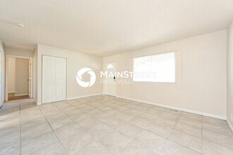 15004 E Maxwell Pl in Denver, CO - Building Photo - Building Photo