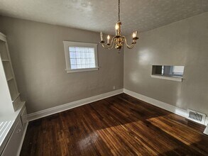 4916 E 85th St in Garfield Heights, OH - Building Photo - Building Photo