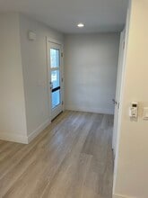 24 Saint Anthonys Ln, Unit B in Gloucester, MA - Building Photo - Building Photo