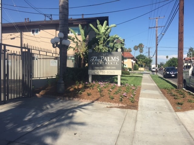 The Palms in Buena Park, CA - Building Photo