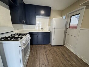 944 W Huisache Ave in San Antonio, TX - Building Photo - Building Photo