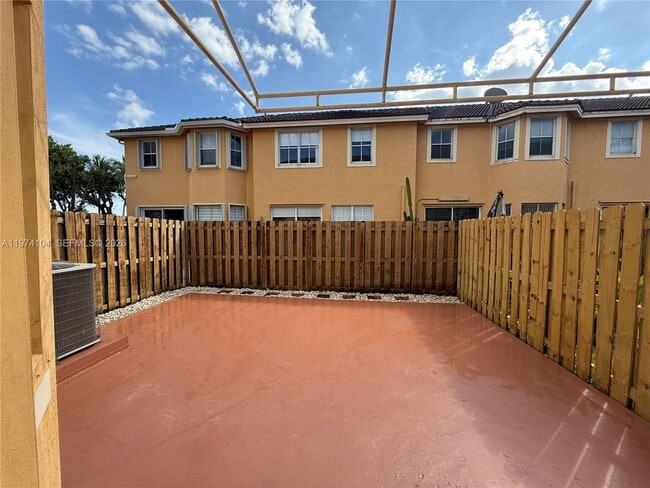 16642 SW 79th Way in Miami, FL - Building Photo - Building Photo