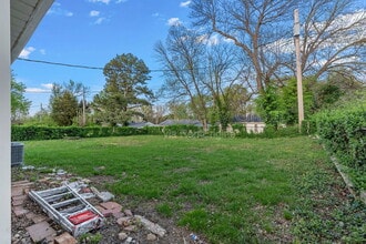 5520 Holborn Dr in St. Louis, MO - Building Photo - Building Photo