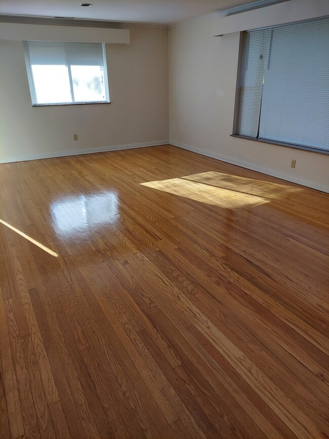 2883 Charing Rd, Unit 2883 in Columbus, OH - Building Photo - Building Photo