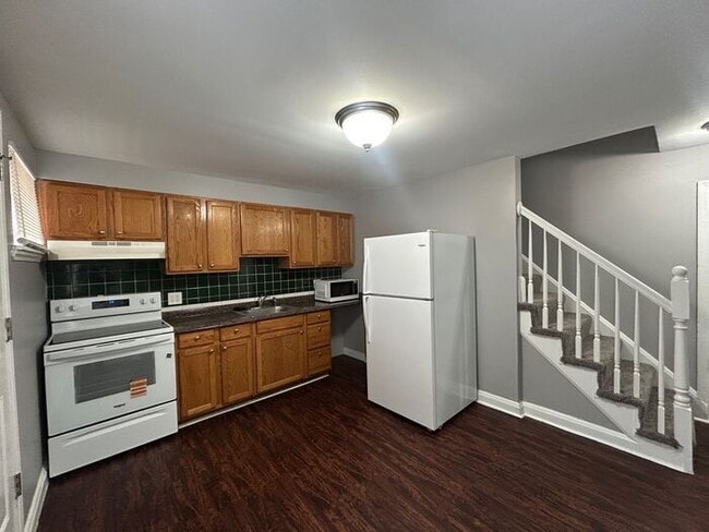 property at 700 Bethnal Rd