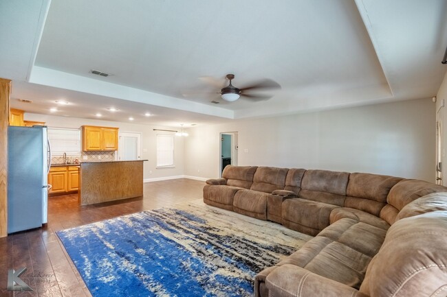 2109 Old Ironsides Rd in Abilene, TX - Building Photo - Building Photo