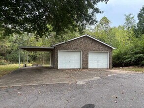 680 Arms Dr in Clarksville, TN - Building Photo - Building Photo