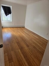 1-68 Beach 30th St in Queens, NY - Building Photo - Building Photo