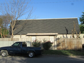 1908 Hearthside in Austin, TX - Building Photo - Building Photo