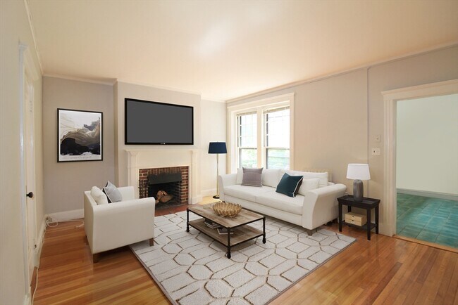 1982 Commonwealth Ave, Unit 5