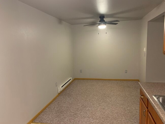 934-934 Iowa Ave in Wisconsin Dells, WI - Building Photo - Building Photo