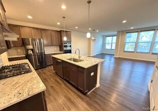 43533 Prospect Ln in Novi, MI - Building Photo - Building Photo