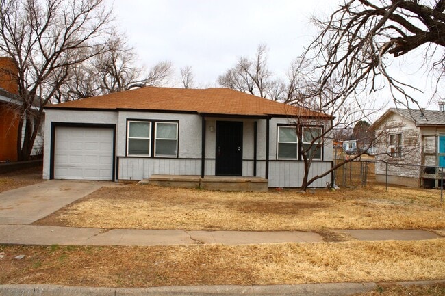 property at 309 N Carolina St