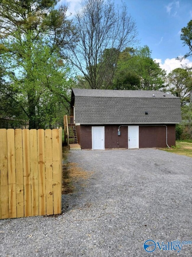 3212 Reynolds Dr NW in Huntsville, AL - Building Photo - Building Photo