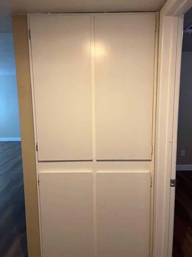 3747 Churn Crk Rd in Redding, CA - Building Photo - Building Photo