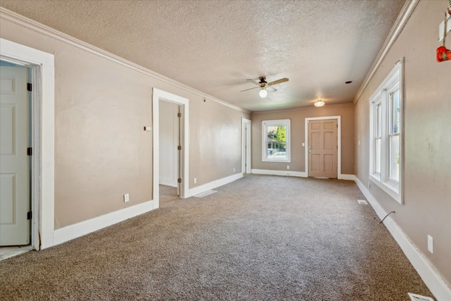 537 Maumee Ave in Toledo, OH - Building Photo - Building Photo
