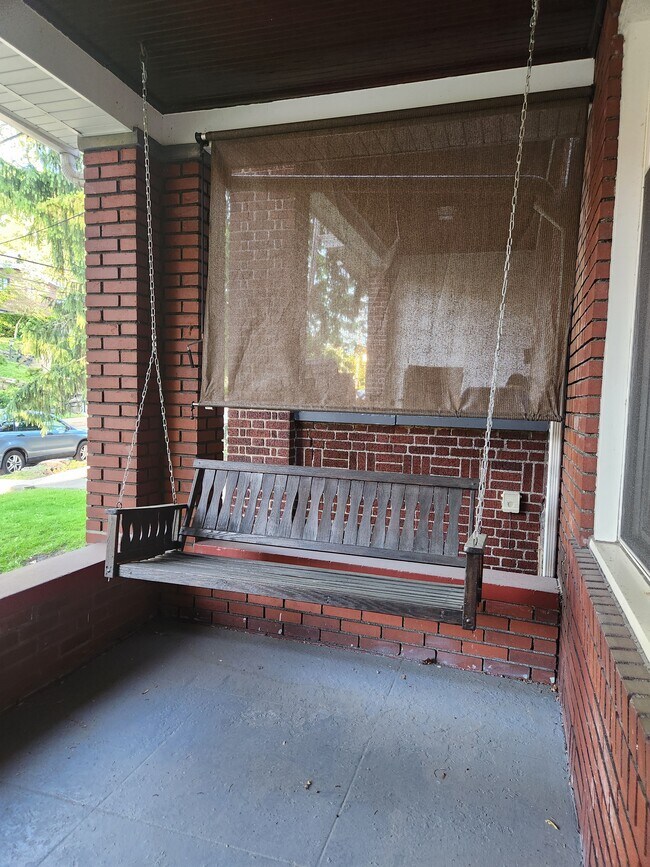 5544 Wilkins Ave in Pittsburgh, PA - Building Photo - Building Photo