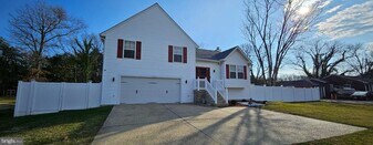 7122 Allentown Rd in Fort Washington, MD - Building Photo