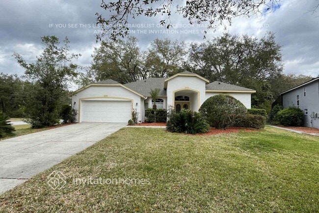 property at 3645 Tayside Ct