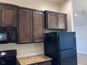 5706 Luminous Ln in Killeen, TX - Building Photo - Building Photo