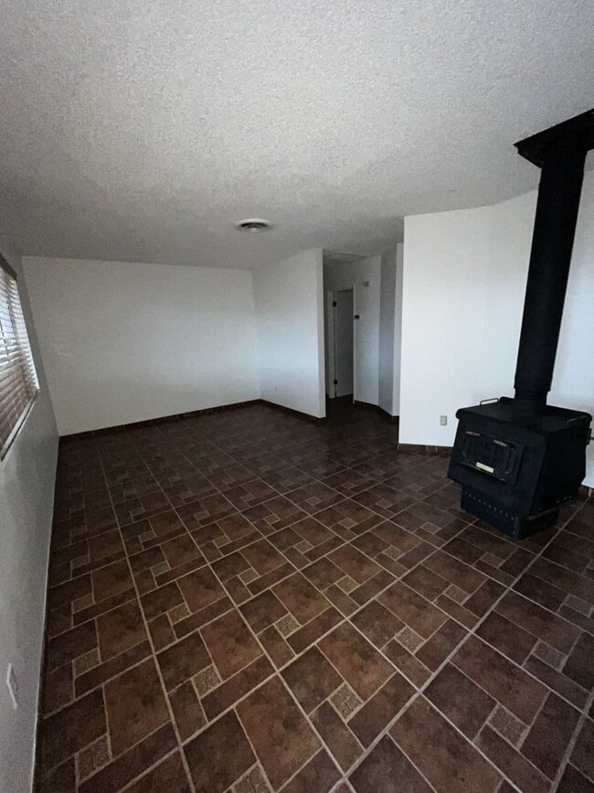 58687 Oleander Dr in Yucca Valley, CA - Building Photo - Building Photo