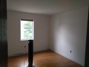 81 Fairmont Pl in Burlington, VT - Building Photo - Building Photo