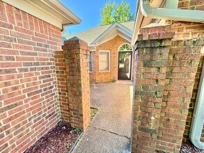 3137 Caledonian Rd in Memphis, TN - Building Photo - Building Photo