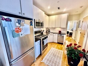 419 Hanover St in Boston, MA - Building Photo - Building Photo
