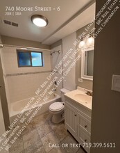 740 Moore St in Lakewood, CO - Building Photo - Building Photo