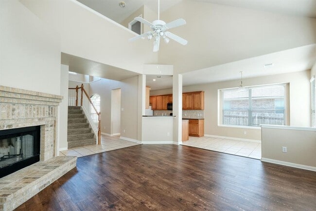 2744 Kickapoo Cavern Dr in Pflugerville, TX - Building Photo - Building Photo