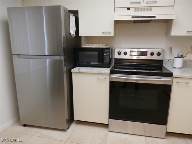 property at 11500 Caravel Cir