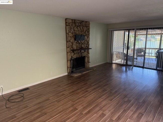 1370 Willow Lake Rd in Discovery Bay, CA - Building Photo - Building Photo