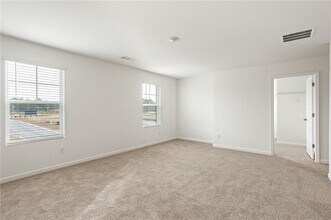 6072 Knickerbocker St in Mableton, GA - Building Photo - Building Photo