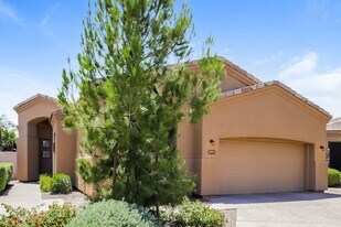 6836 S 38th Pl in Phoenix, AZ - Building Photo
