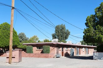 3429 E Willard St in Tucson, AZ - Building Photo - Building Photo