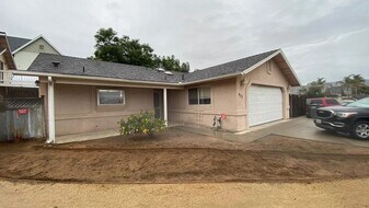 522 Martita Plz, Unit 520- LOFT  - B in Nipomo, CA - Building Photo