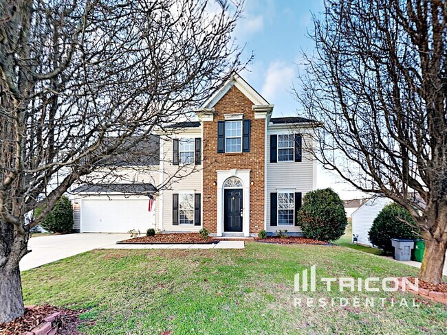 5725 Shining Oak Ln in Charlotte, NC - Building Photo - Building Photo