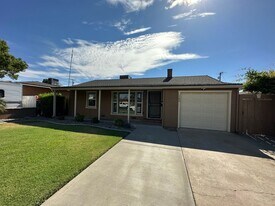 1750 Lois Way in Ceres, CA - Building Photo