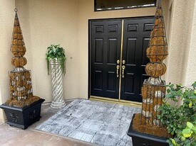 122 Kavenish Dr in Rancho Mirage, CA - Building Photo